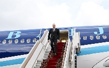 Prezident Rusiyadadır - Foto