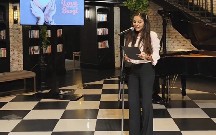 Leyla Əliyeva şeir səsləndirdi - Video