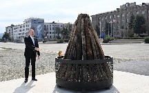 Prezident Xankəndidə Novruz tonqalını alovlandırdı - Foto